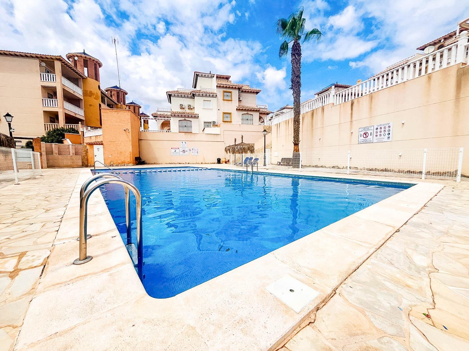 2 Bed, 1 Bath, HouseFor Sale, Orihuela Costa, Alicante