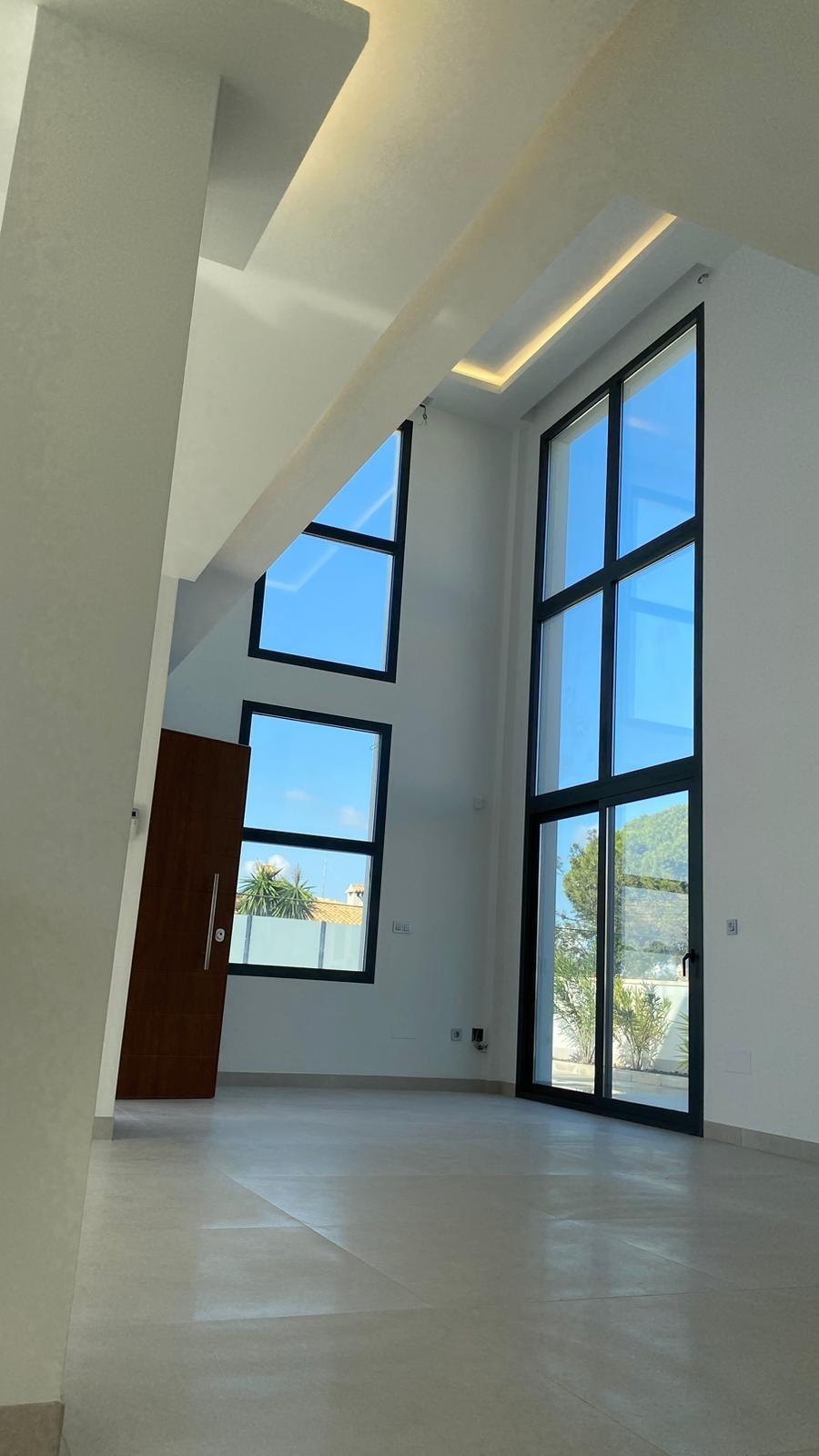 3 Bed, 2 Bath, HouseFor Sale, Torrevieja, Alicante