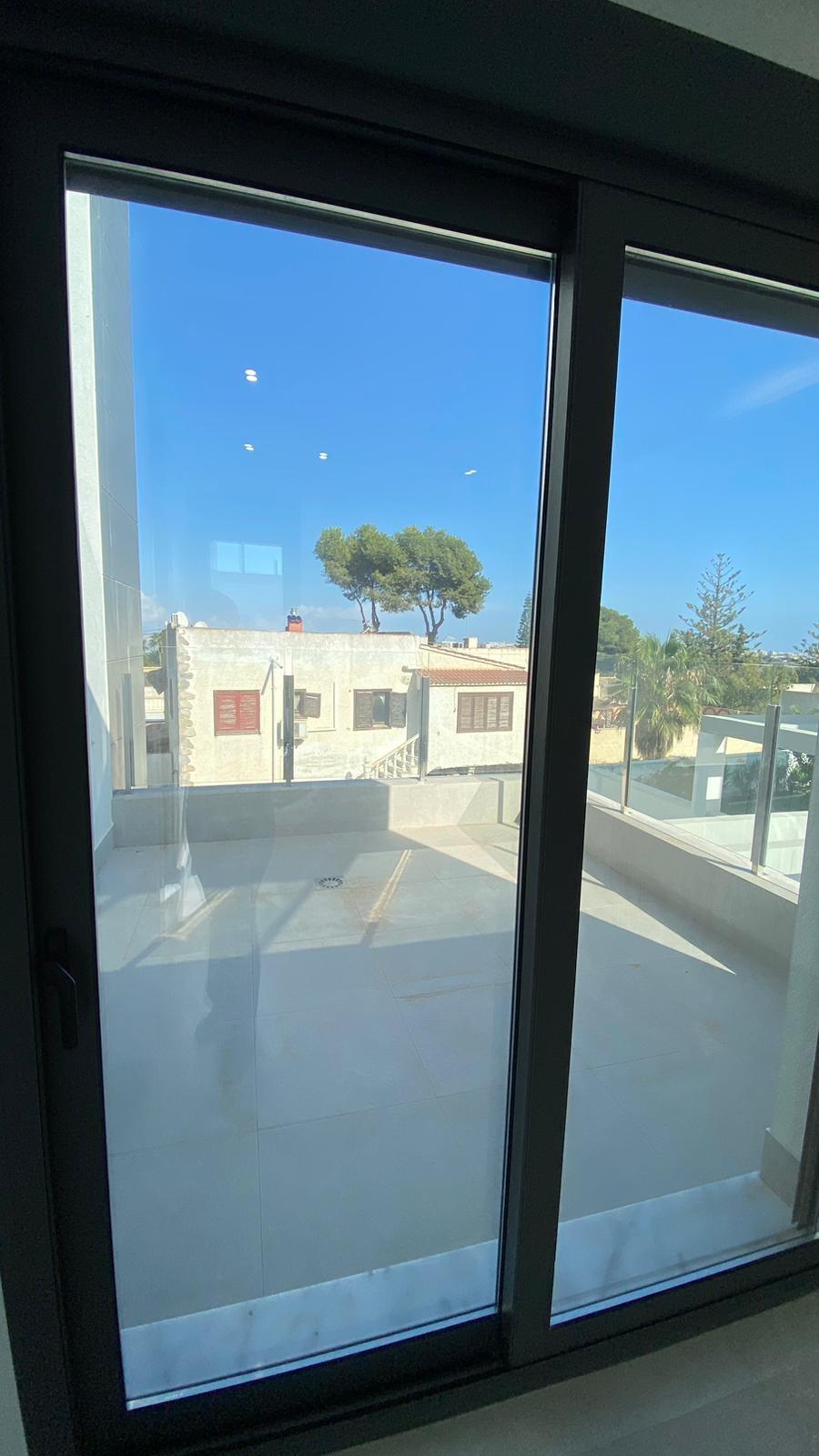 3 Bed, 2 Bath, HouseFor Sale, Torrevieja, Alicante