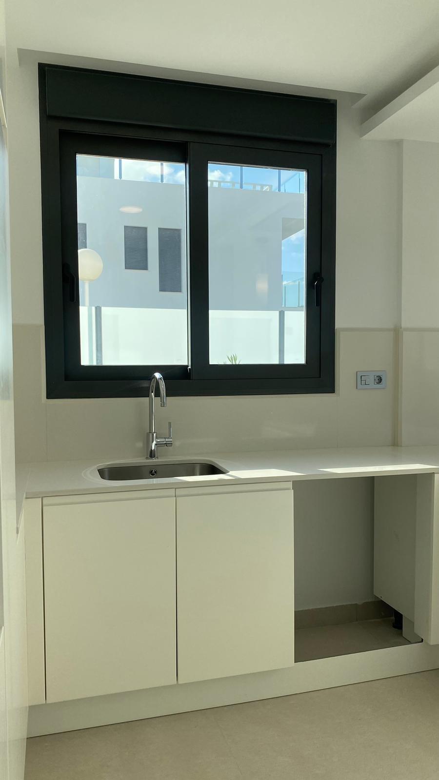 3 Bed, 2 Bath, HouseFor Sale, Torrevieja, Alicante