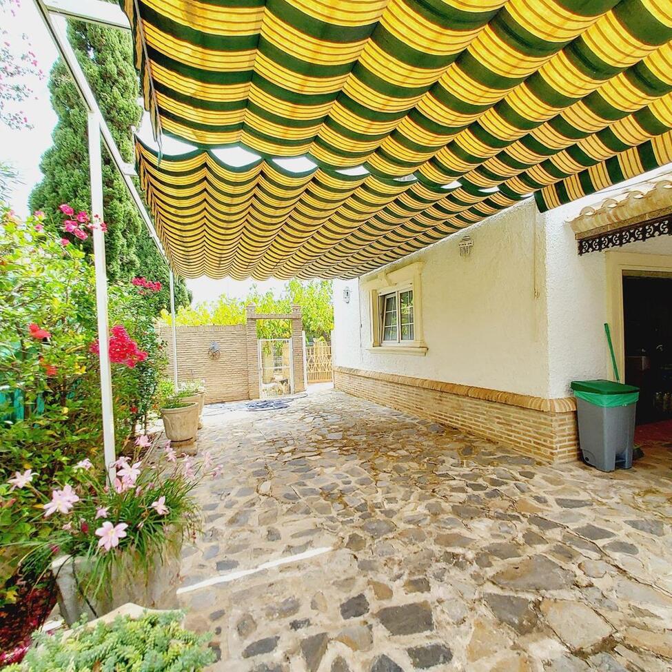 7 Bed, 3 Bath, HouseFor Sale, Orihuela Costa, Alicante