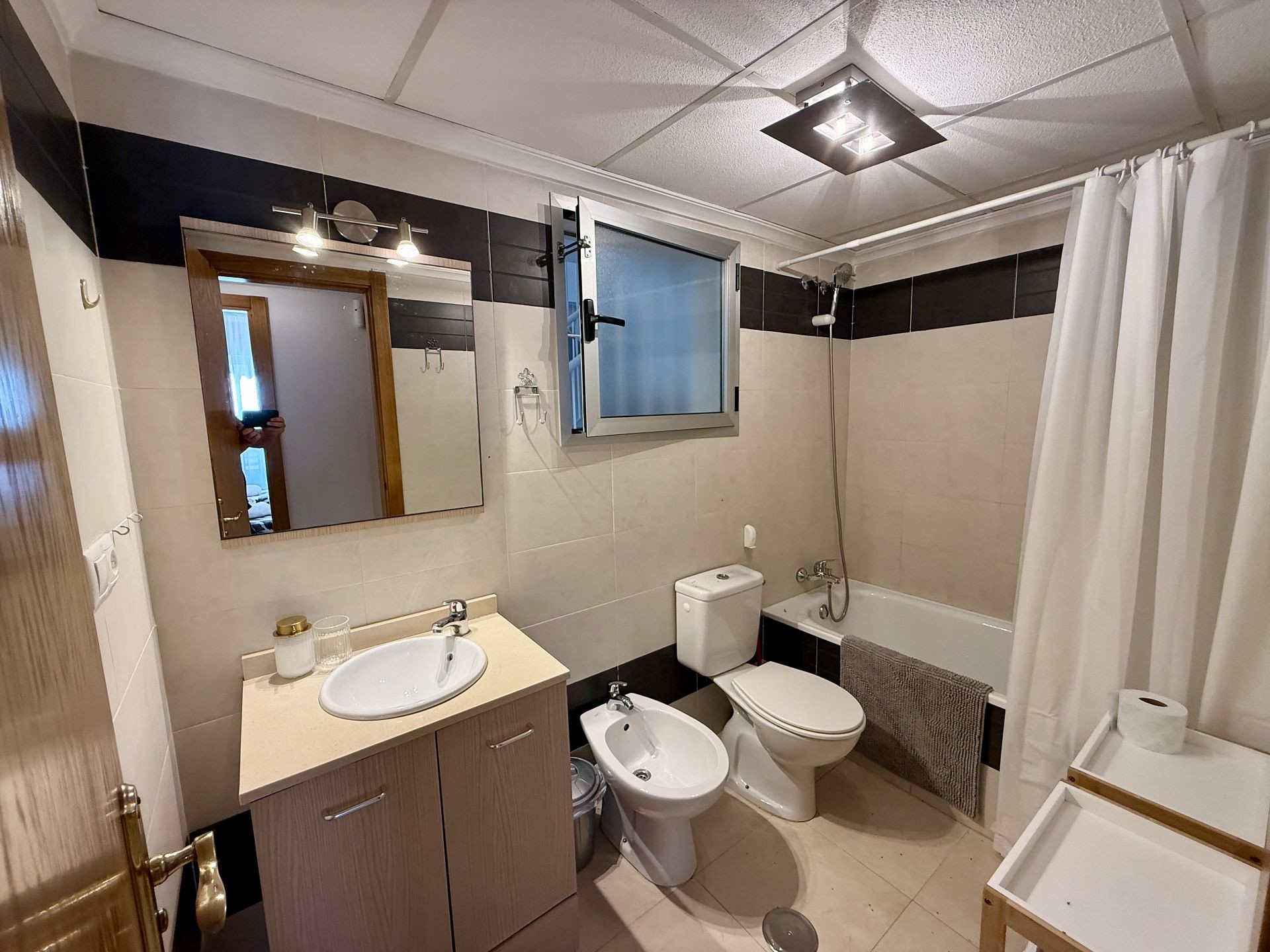 2 Bed, 1 Bath, ApartmentFor Sale, Torrevieja, Alicante