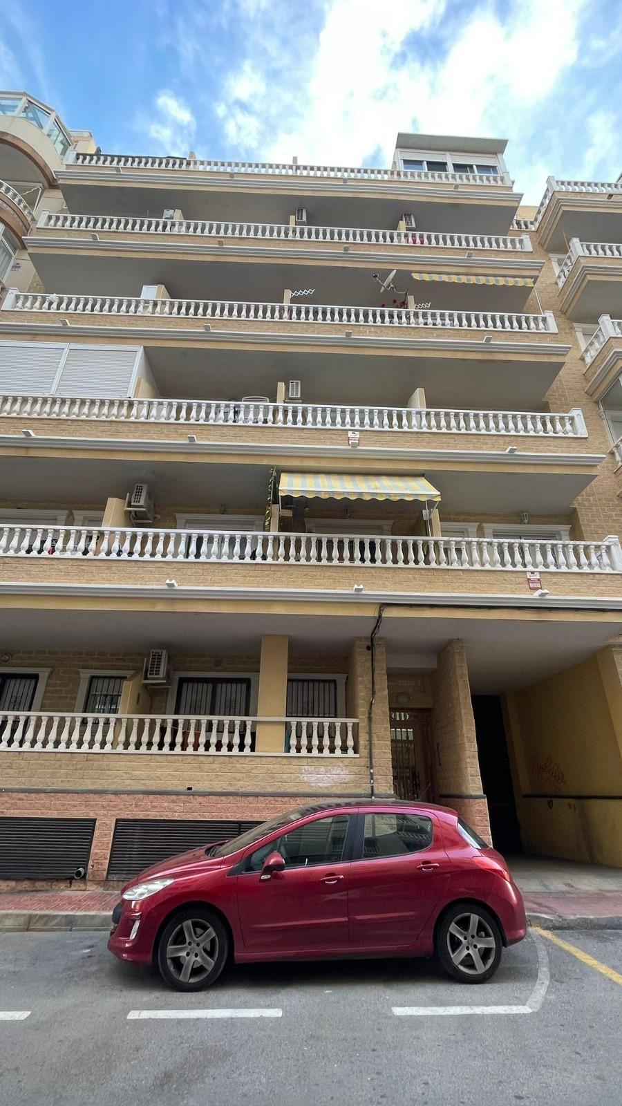 2 Bed, 2 Bath, ApartmentFor Sale, Torrevieja, Alicante 2 Bed, 2 Bath, ApartmentFor Sale, Torrevieja, Alicante