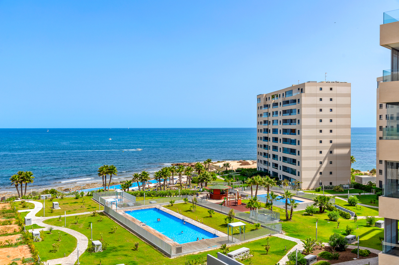 2 Bed, 2 Bath, ApartmentFor Sale, Punta Prima, Alicante