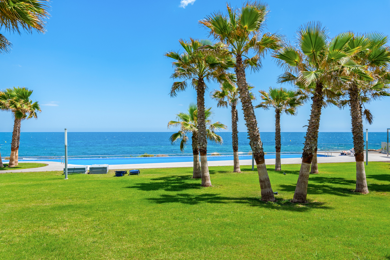 2 Bed, 2 Bath, ApartmentFor Sale, Punta Prima, Alicante