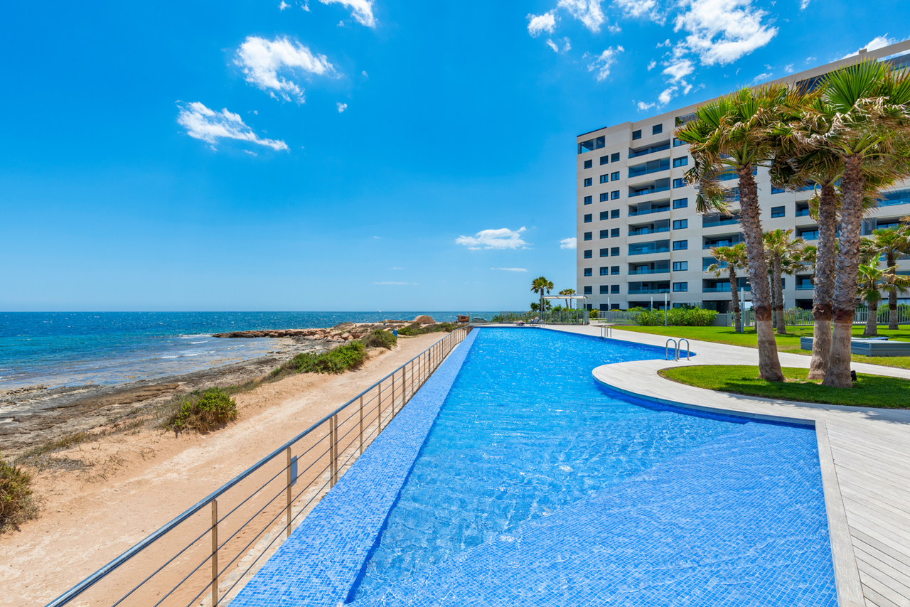 2 Bed, 2 Bath, ApartmentFor Sale, Punta Prima, Alicante
