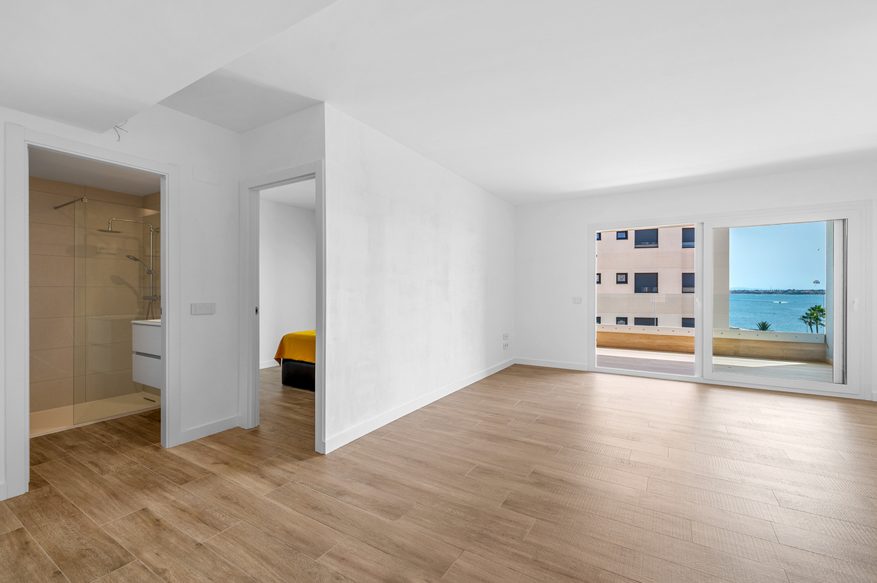 2 Bed, 2 Bath, ApartmentFor Sale, Punta Prima, Alicante