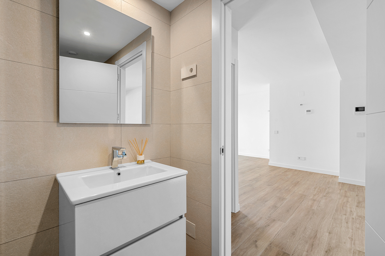 2 Bed, 2 Bath, ApartmentFor Sale, Punta Prima, Alicante