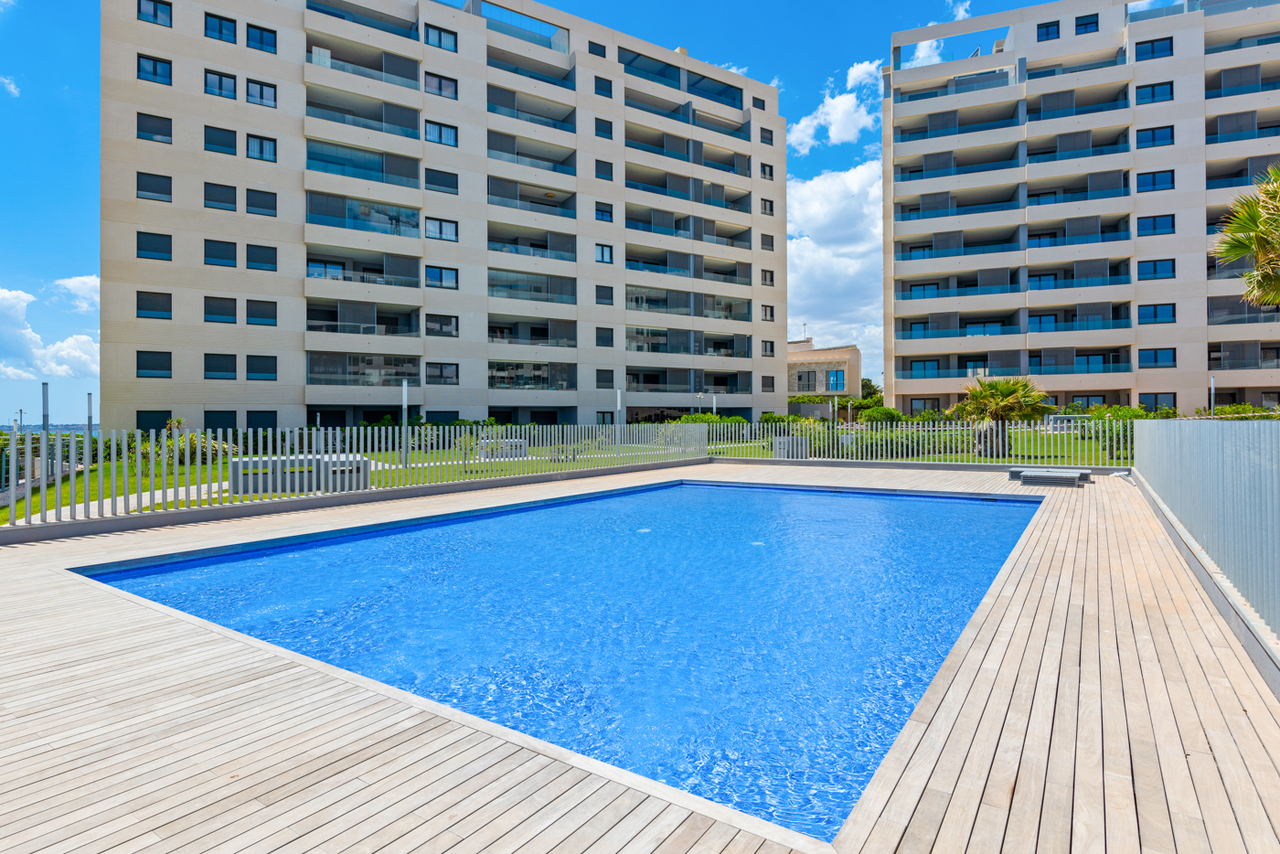 2 Bed, 2 Bath, ApartmentFor Sale, Punta Prima, Alicante