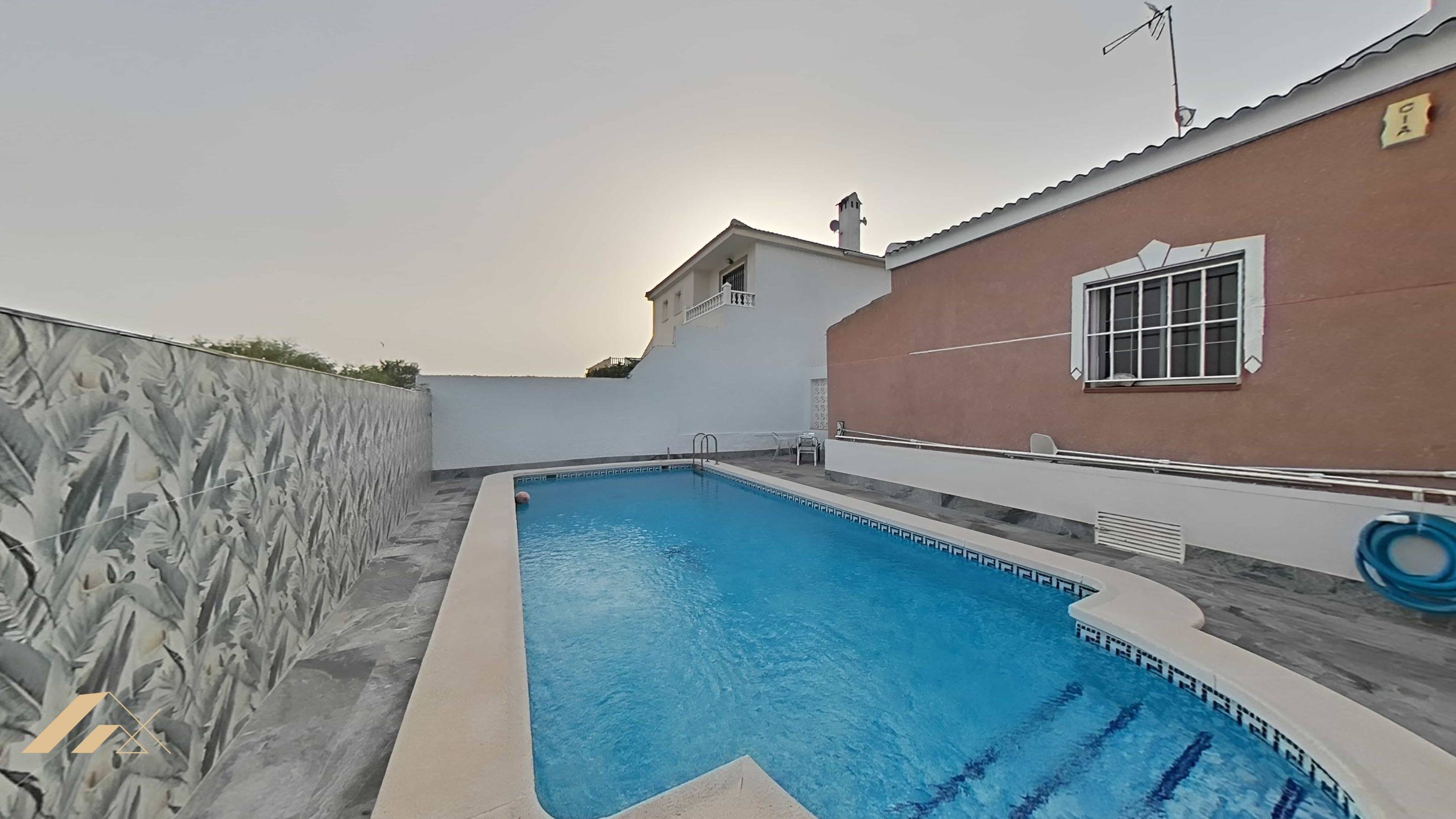3 Bed, 2 Bath, HouseFor Sale, Torrevieja, Alicante
