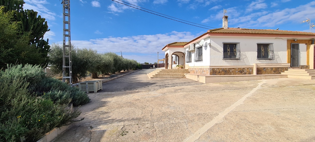 3 Bed, 4 Bath, HouseFor Sale, Orihuela, Alicante