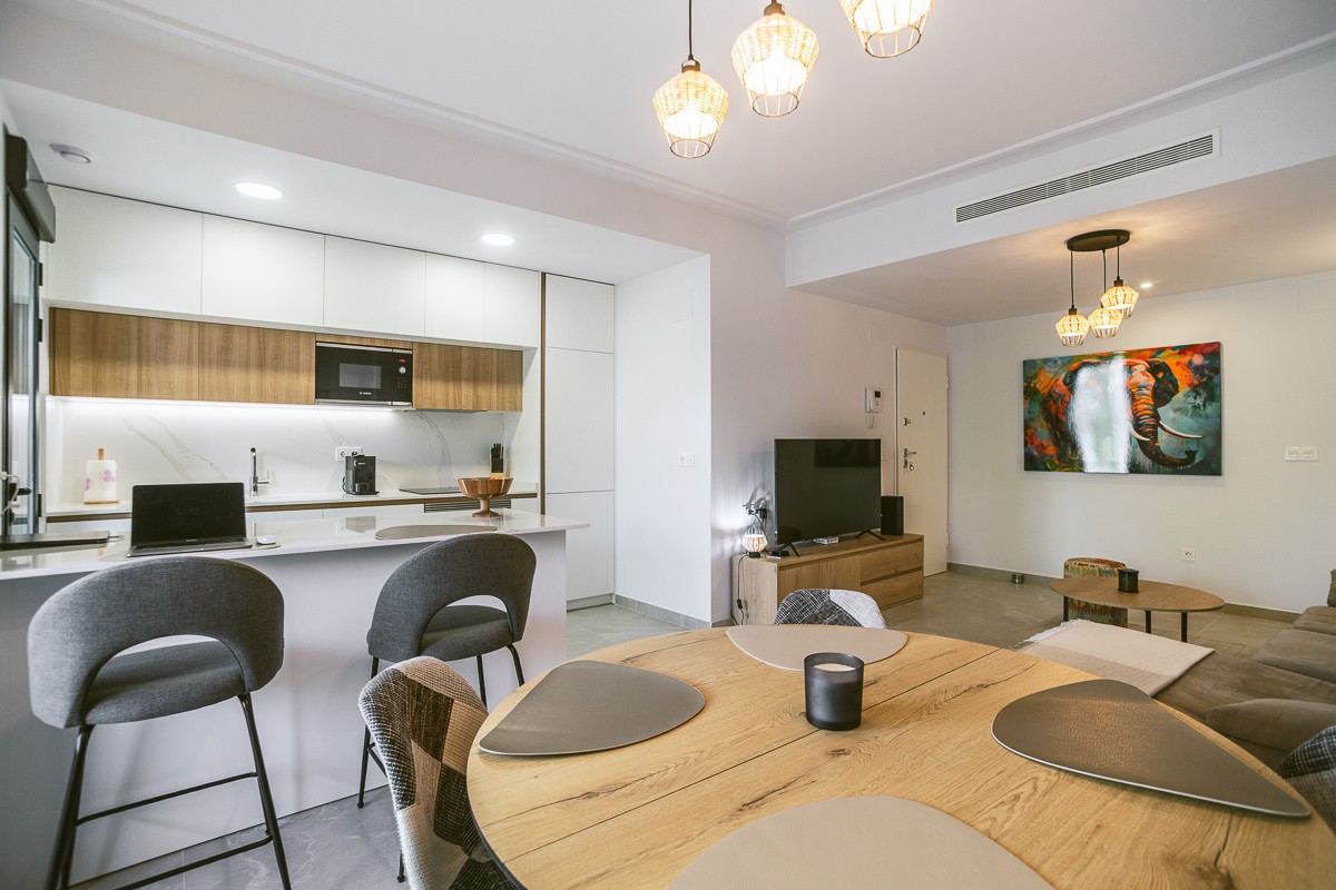 2 Bed, 2 Bath, ApartmentFor Sale, Torrevieja, Alicante