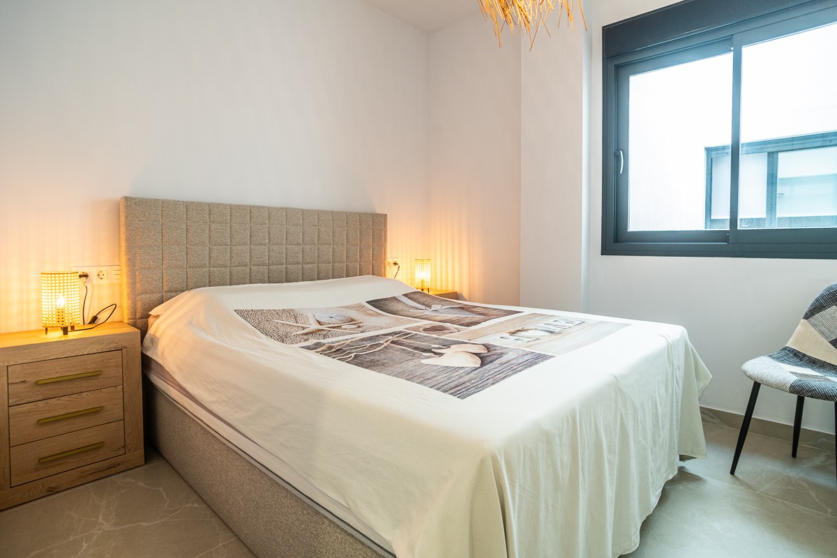 2 Bed, 2 Bath, ApartmentFor Sale, Torrevieja, Alicante