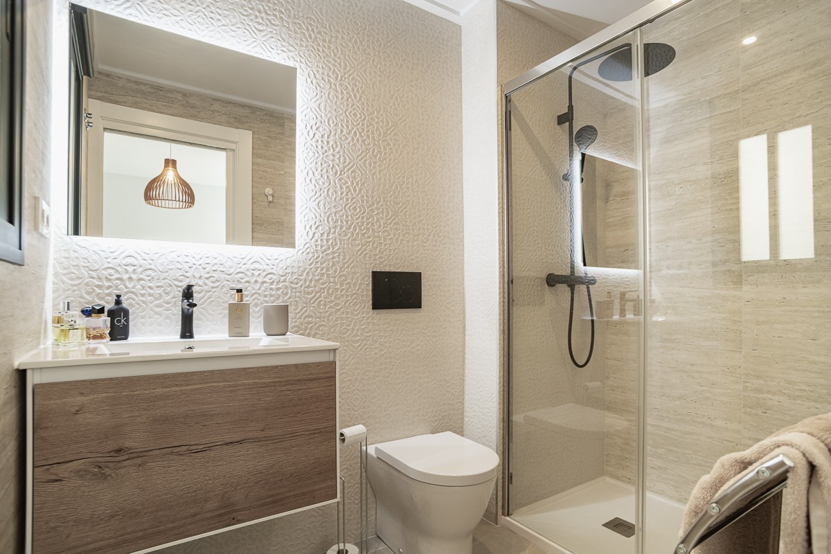 2 Bed, 2 Bath, ApartmentFor Sale, Torrevieja, Alicante