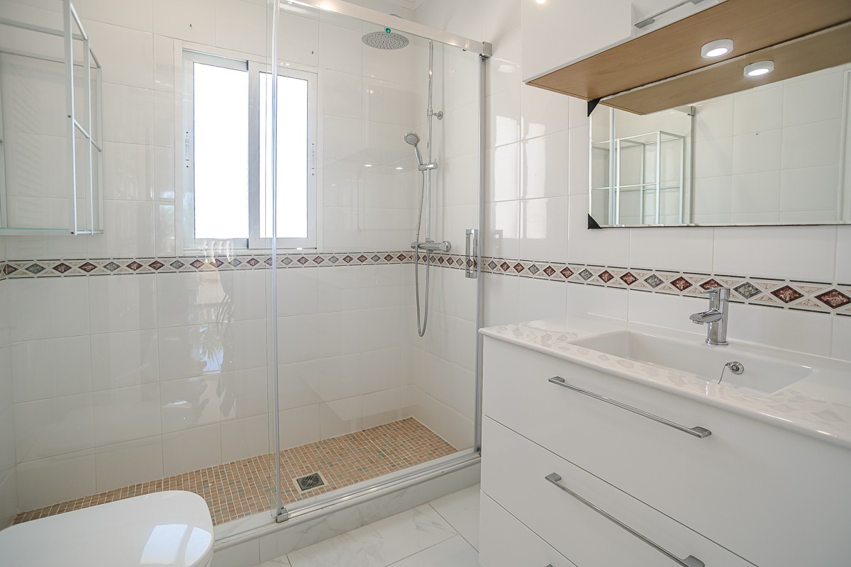 3 Bed, 3 Bath, HouseFor Sale, Torrevieja, Alicante