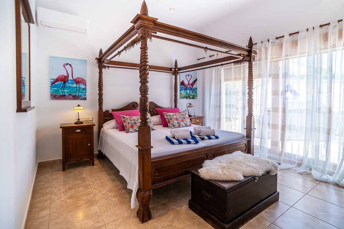 3 Bed, 3 Bath, HouseFor Sale, Torrevieja, Alicante