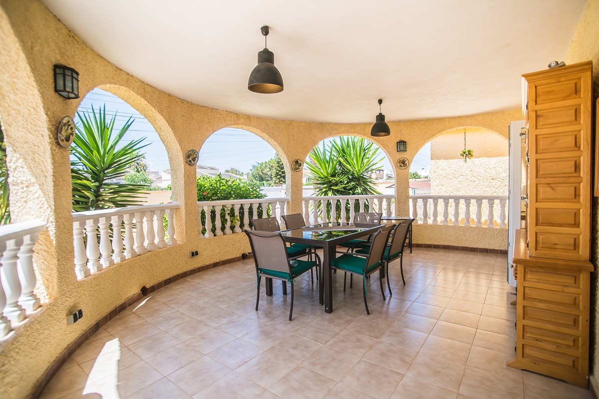 3 Bed, 3 Bath, HouseFor Sale, Torrevieja, Alicante