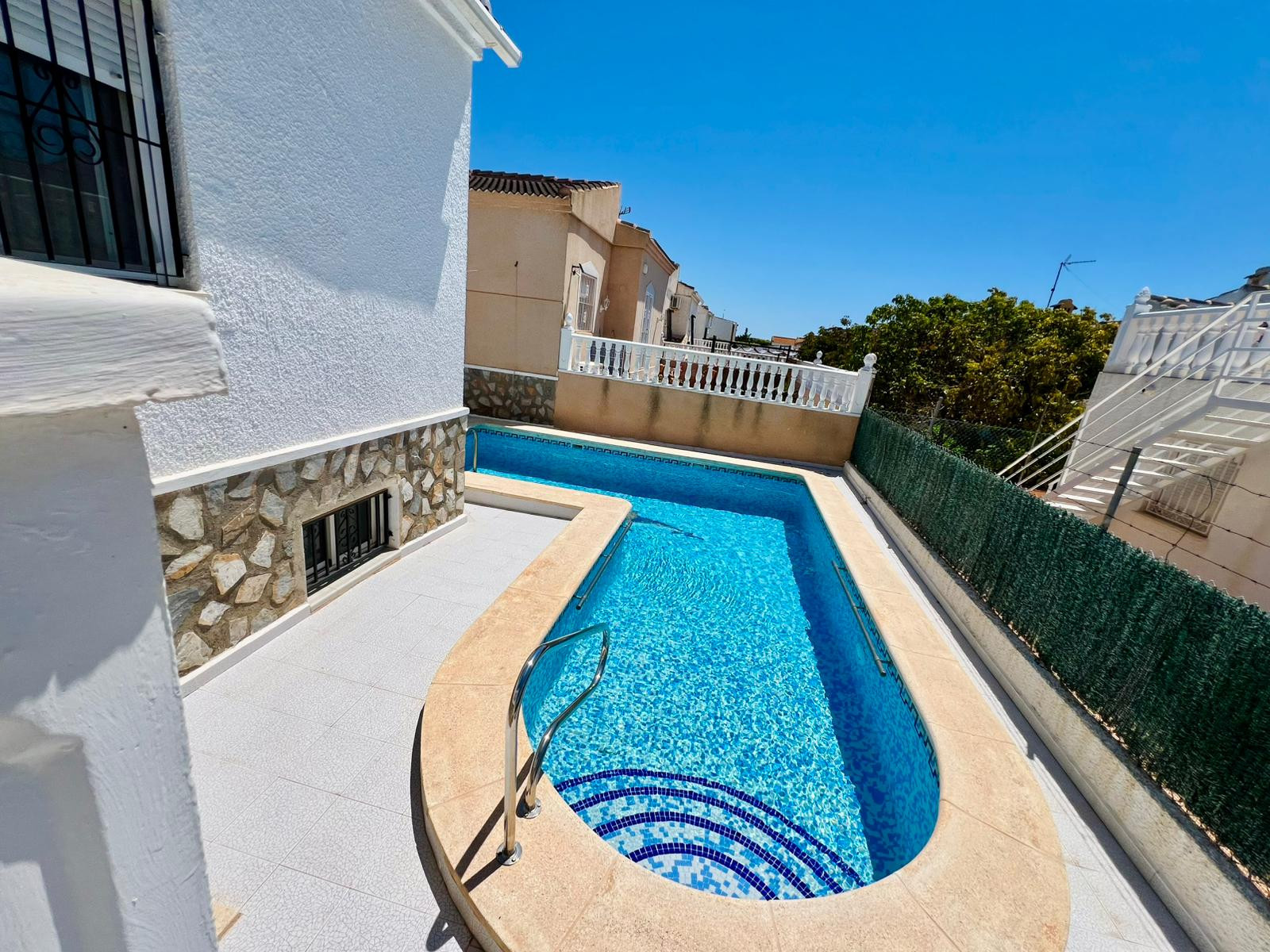 2 Bed, 1 Bath, HouseFor Sale, Torrevieja, Alicante