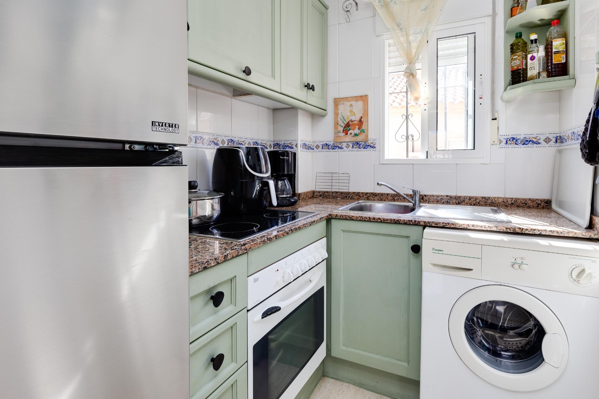 2 Bed, 1 Bath, HouseFor Sale, Torrevieja, Alicante