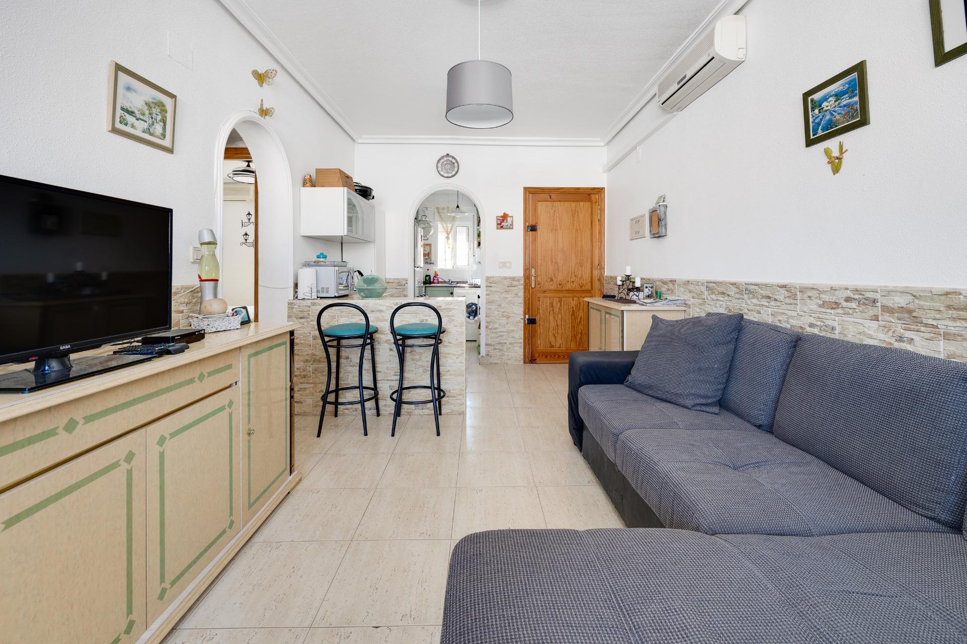 2 Bed, 1 Bath, HouseFor Sale, Torrevieja, Alicante