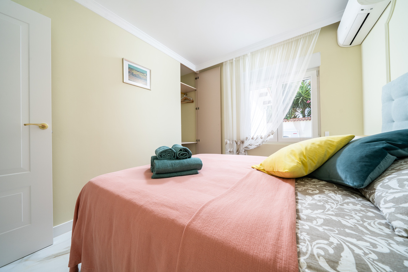 4 Bed, 3 Bath, HouseFor Sale, Torrevieja, Alicante