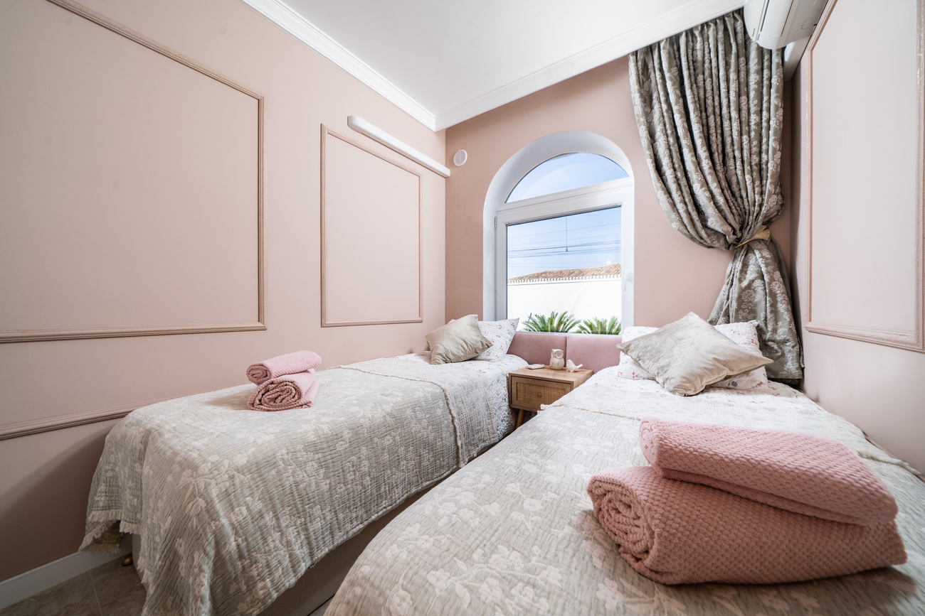 4 Bed, 3 Bath, HouseFor Sale, Torrevieja, Alicante