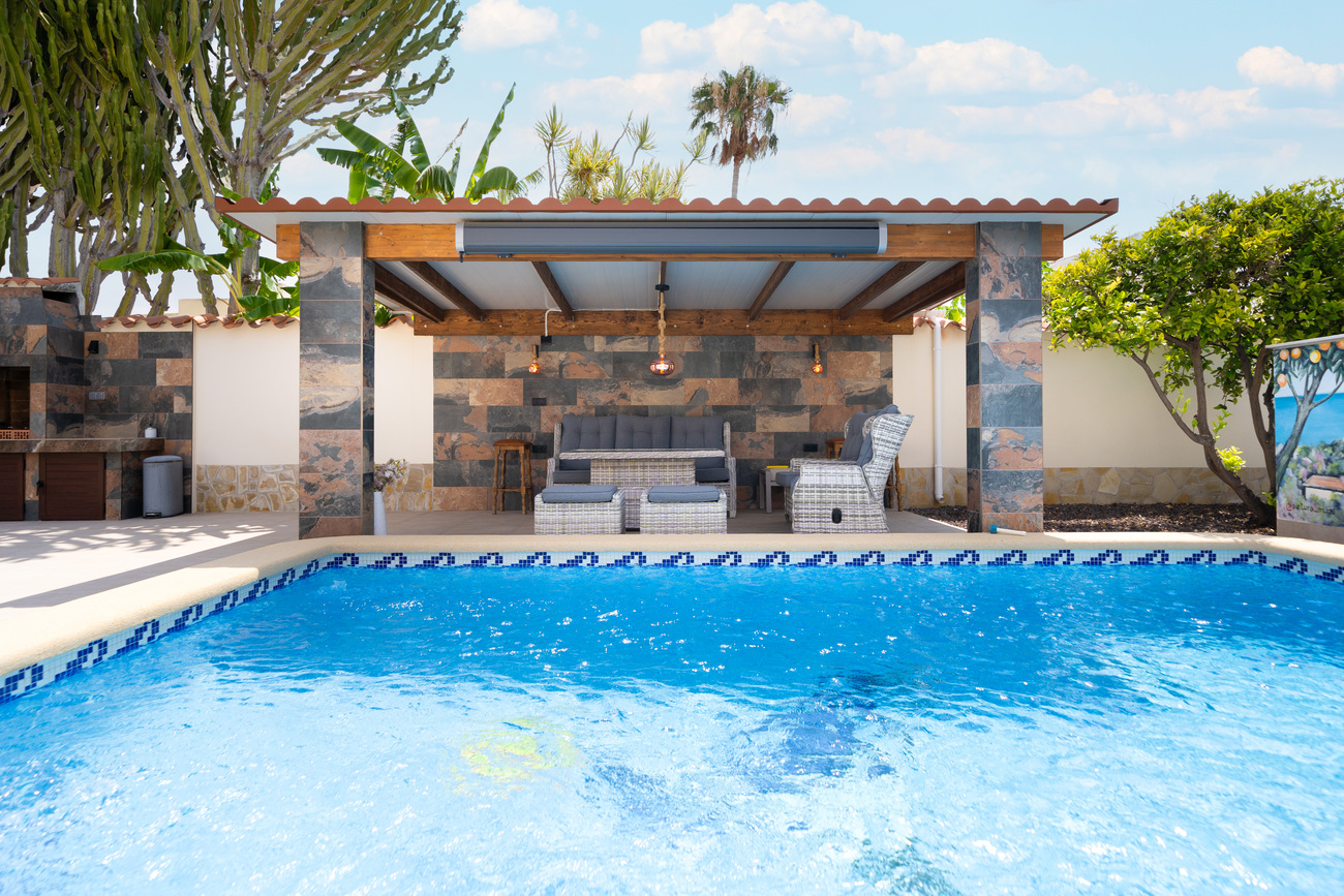 4 Bed, 3 Bath, HouseFor Sale, Torrevieja, Alicante