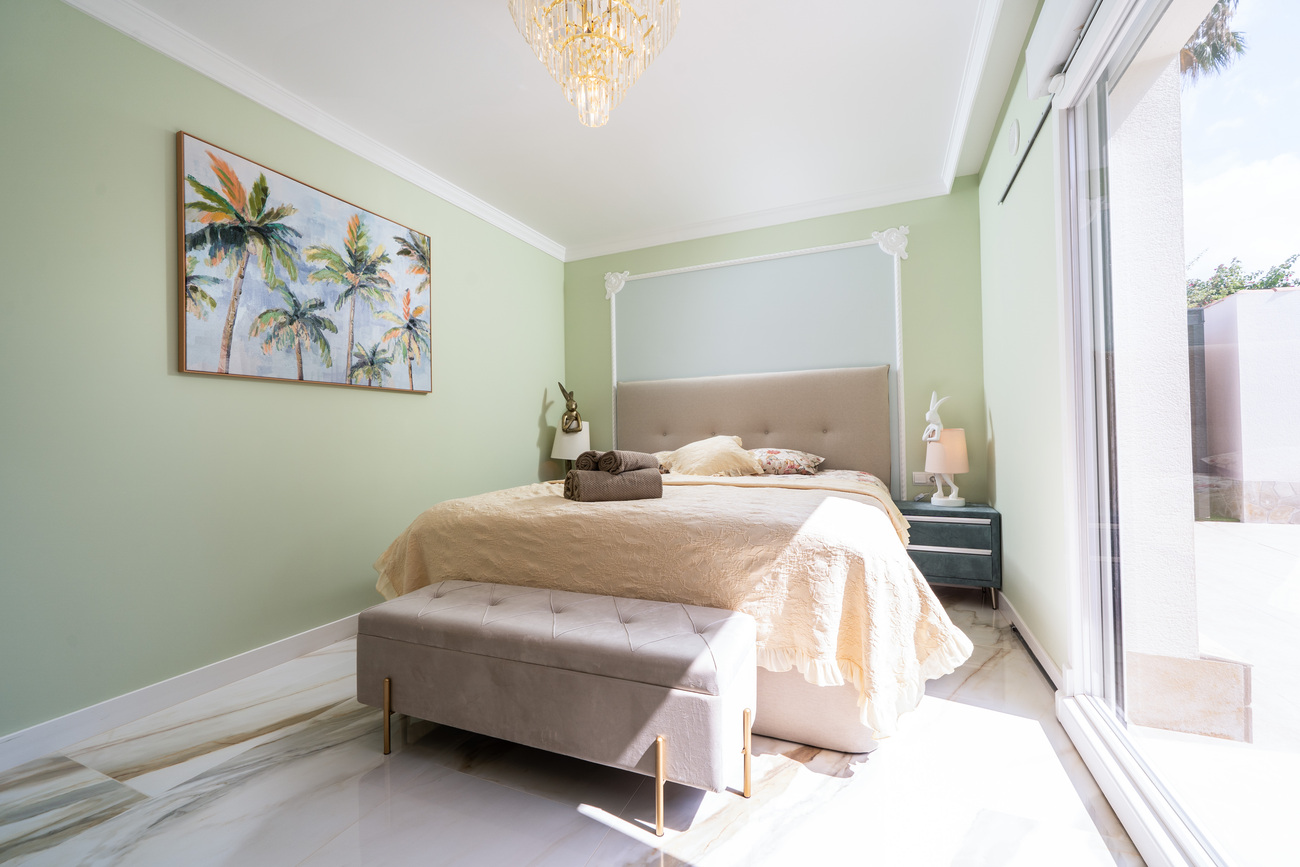 4 Bed, 3 Bath, HouseFor Sale, Torrevieja, Alicante