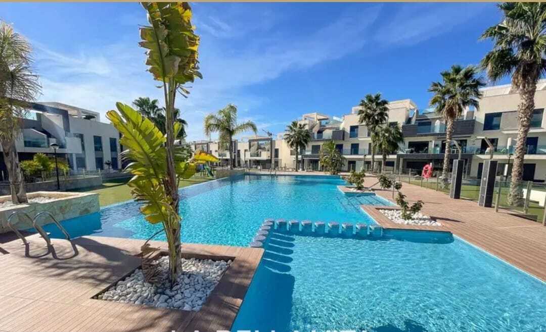 2 Bed, 2 Bath, ApartmentFor Sale, Guardamar Del Segura, Alicante