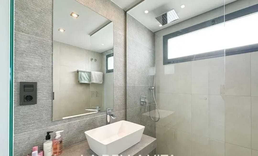 2 Bed, 2 Bath, ApartmentFor Sale, Guardamar Del Segura, Alicante