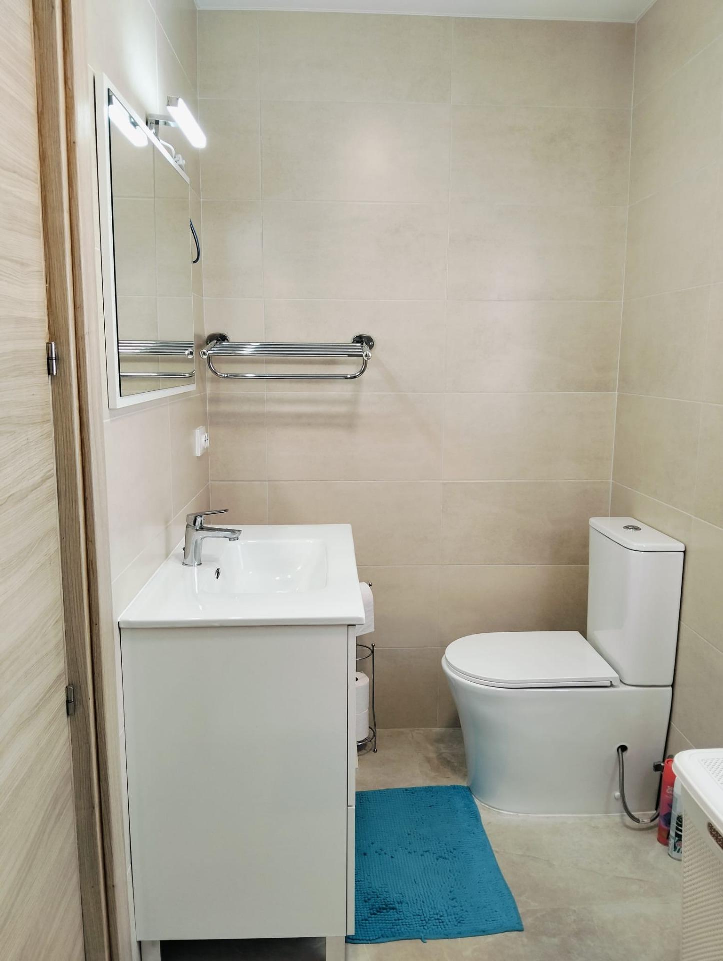 2 Bed, 1 Bath, ApartmentFor Sale, Alicante, Alicante