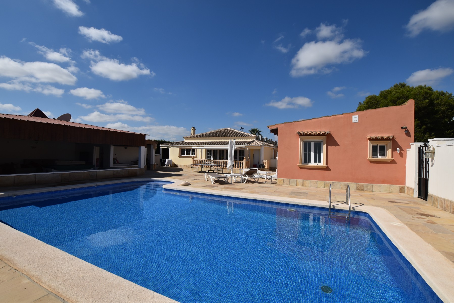 6 Bed, 3 Bath, HouseFor Sale, Heredades, Alicante