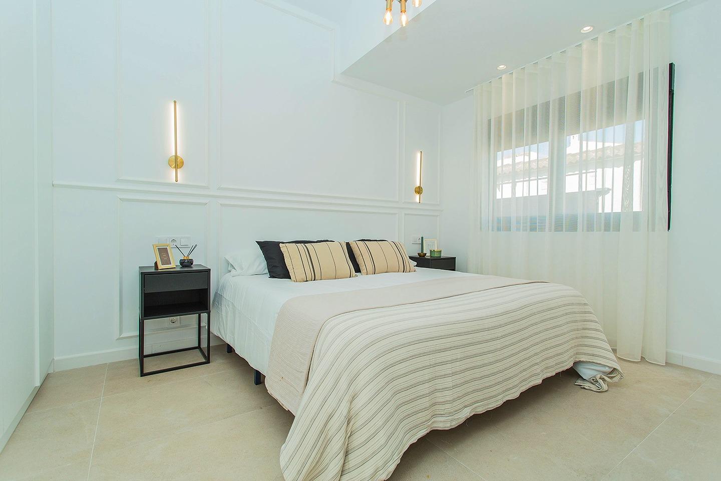 2 Bed, 2 Bath, HouseFor Sale, Torrevieja, Alicante