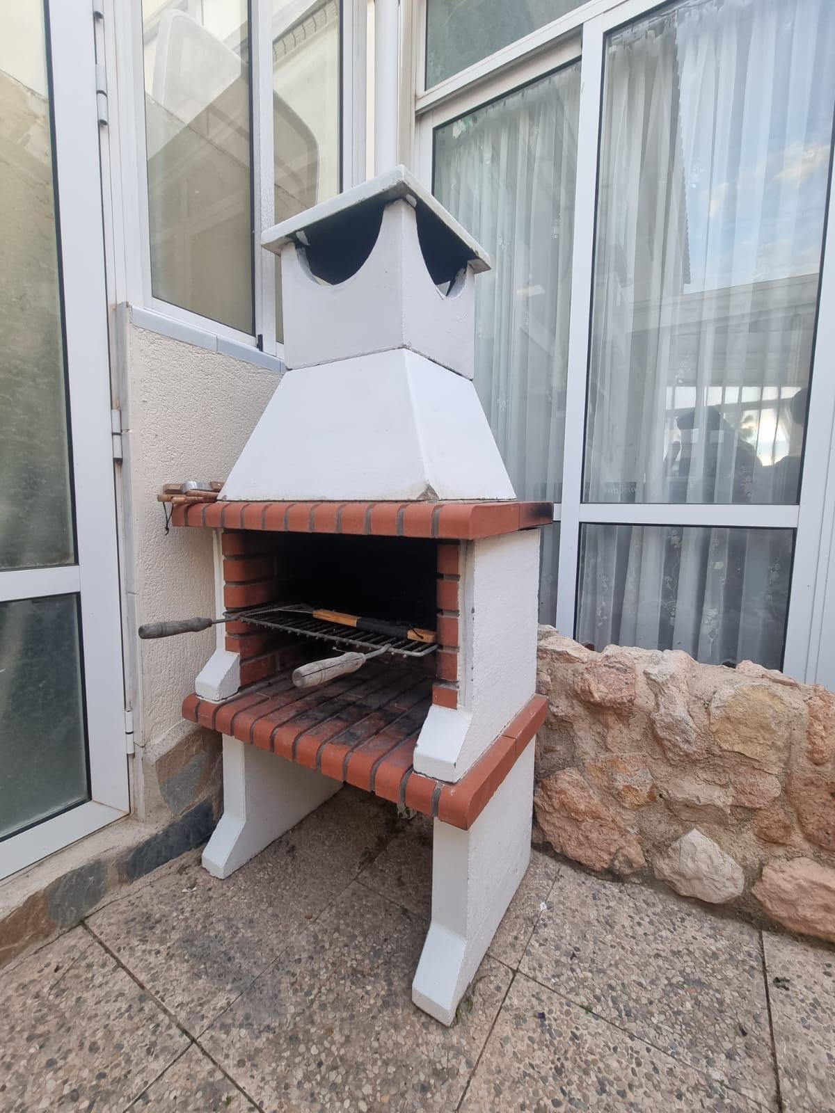 2 Bed, 1 Bath, ApartmentFor Sale, Torrevieja, Alicante