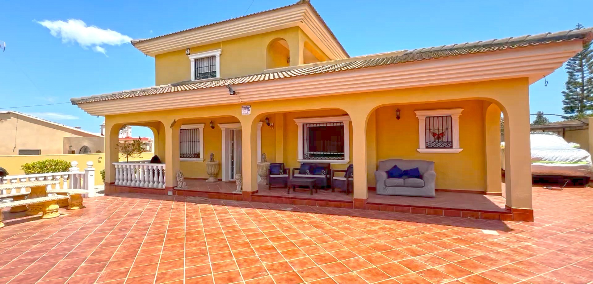 6 Bed, 6 Bath, HouseFor Sale, Torrevieja, Alicante