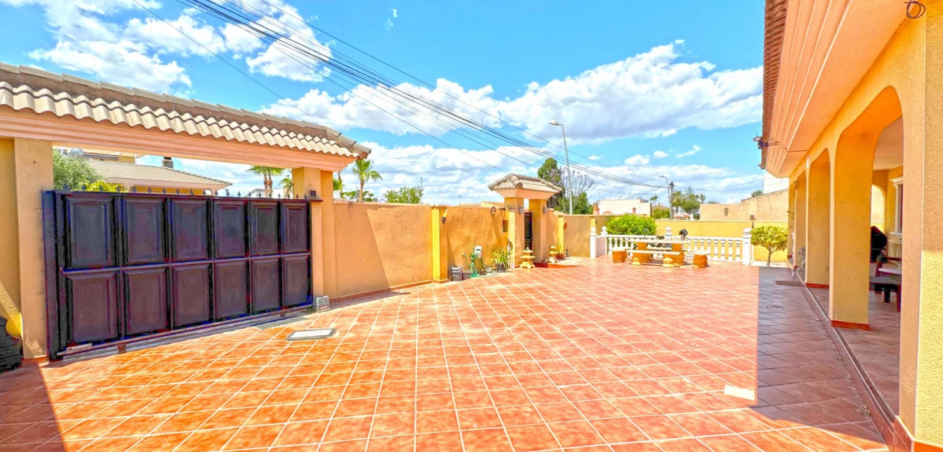 6 Bed, 6 Bath, HouseFor Sale, Torrevieja, Alicante
