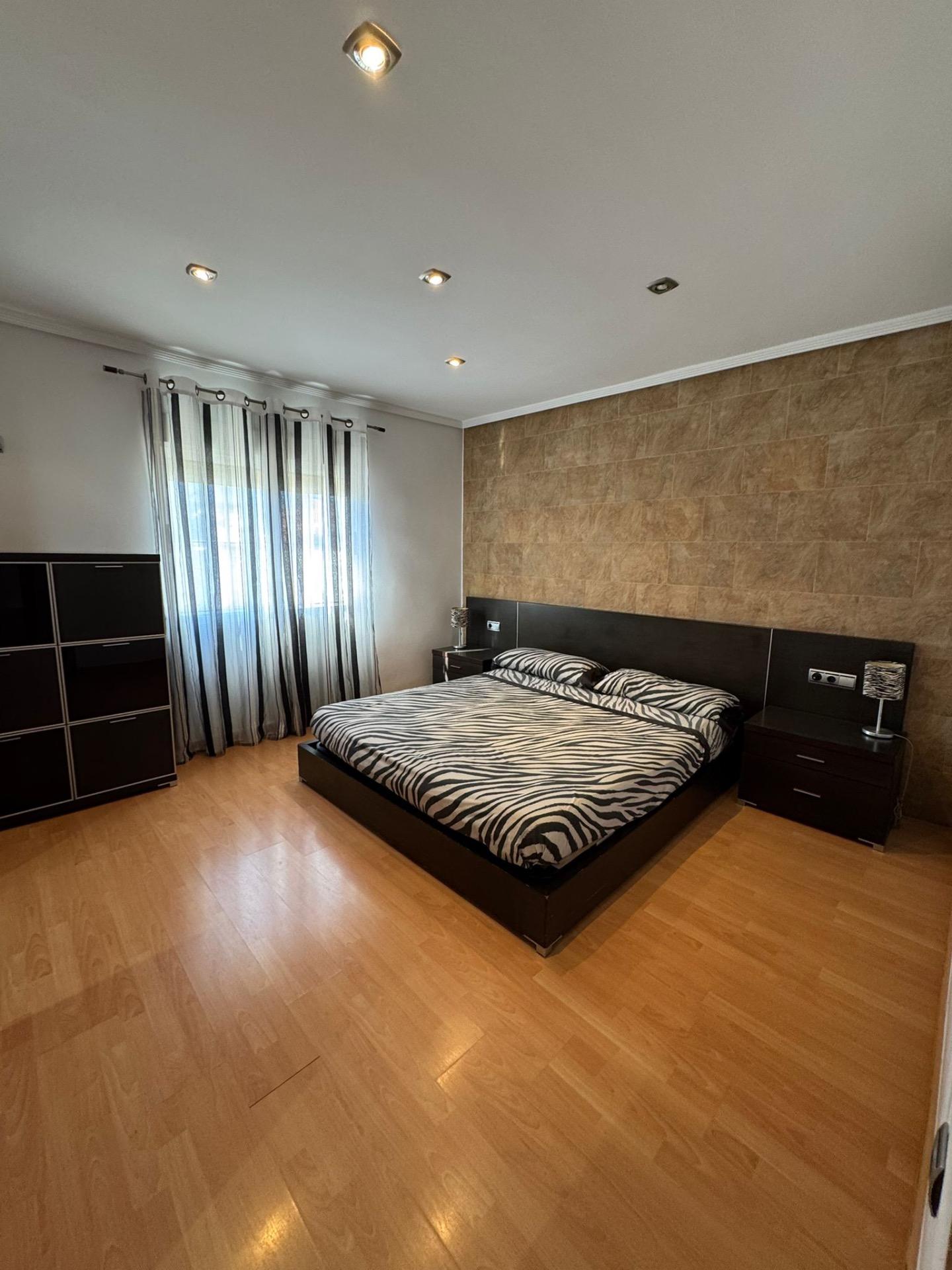 3 Bed, 2 Bath, HouseFor Sale, Torrevieja, Alicante