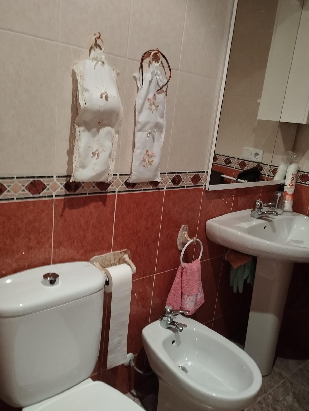 3 Bed, 2 Bath, ApartmentFor Sale, Torrevieja, Alicante