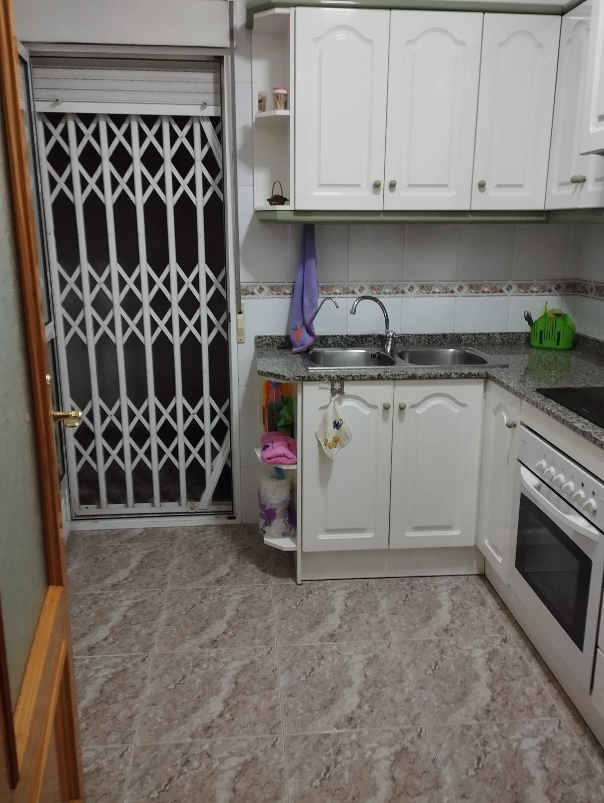 3 Bed, 2 Bath, ApartmentFor Sale, Torrevieja, Alicante