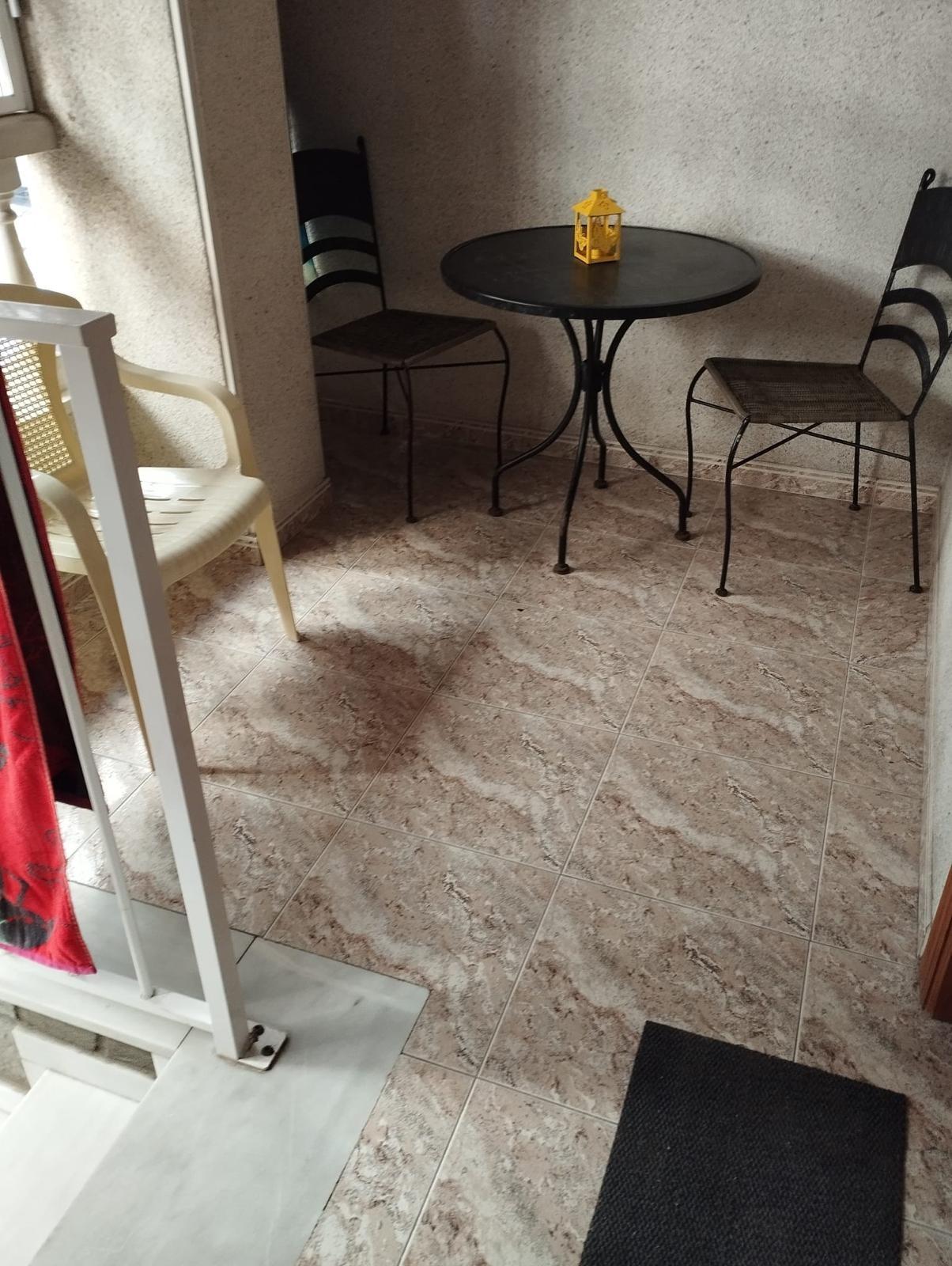 3 Bed, 2 Bath, ApartmentFor Sale, Torrevieja, Alicante