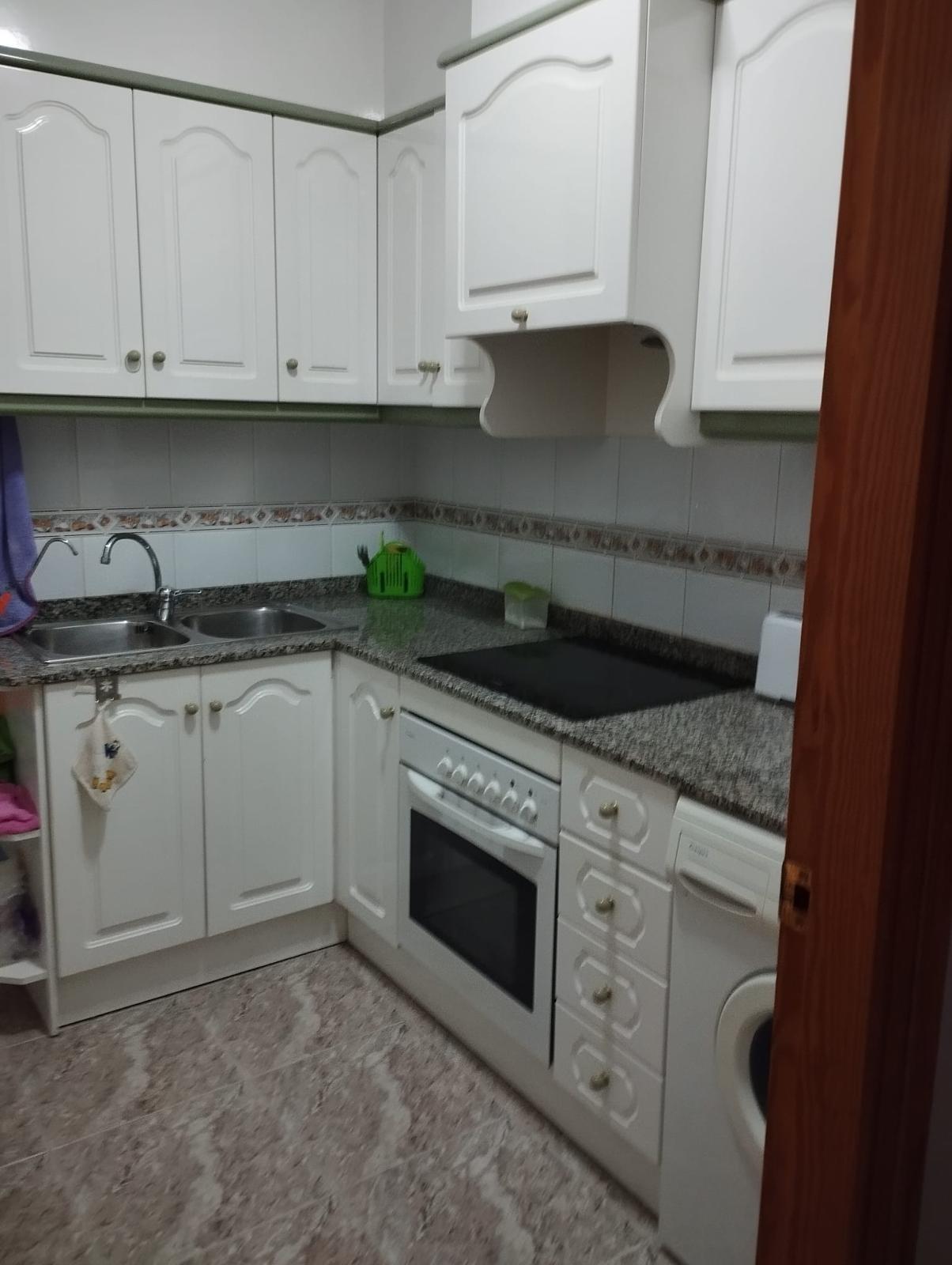 3 Bed, 2 Bath, ApartmentFor Sale, Torrevieja, Alicante