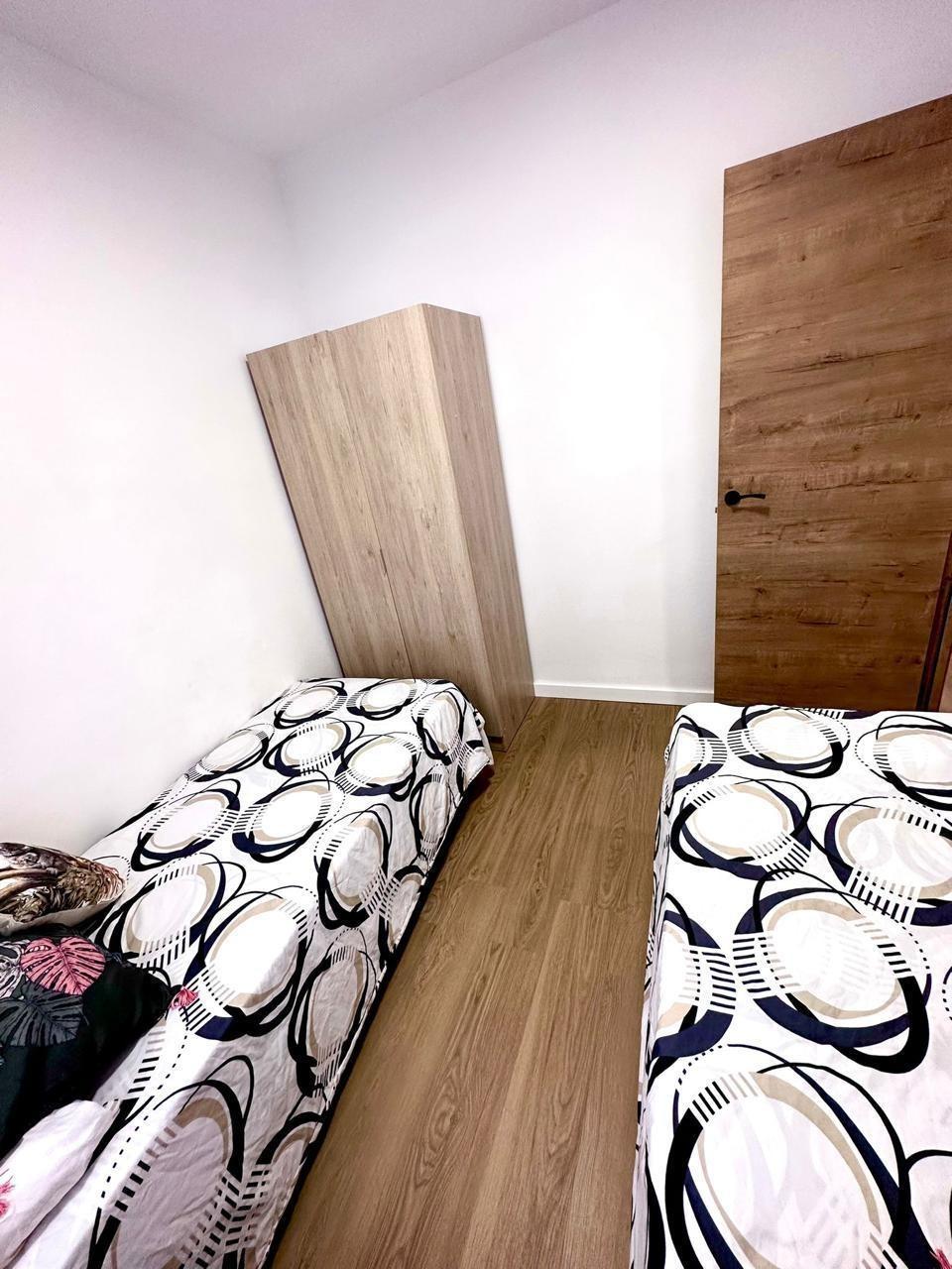 2 Bed, 1 Bath, ApartmentFor Sale, Torrevieja, Alicante