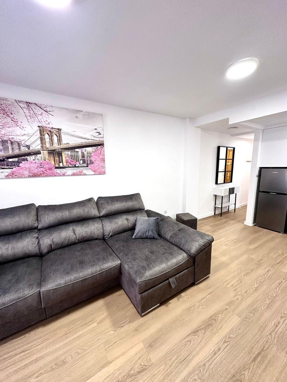 2 Bed, 1 Bath, ApartmentFor Sale, Torrevieja, Alicante