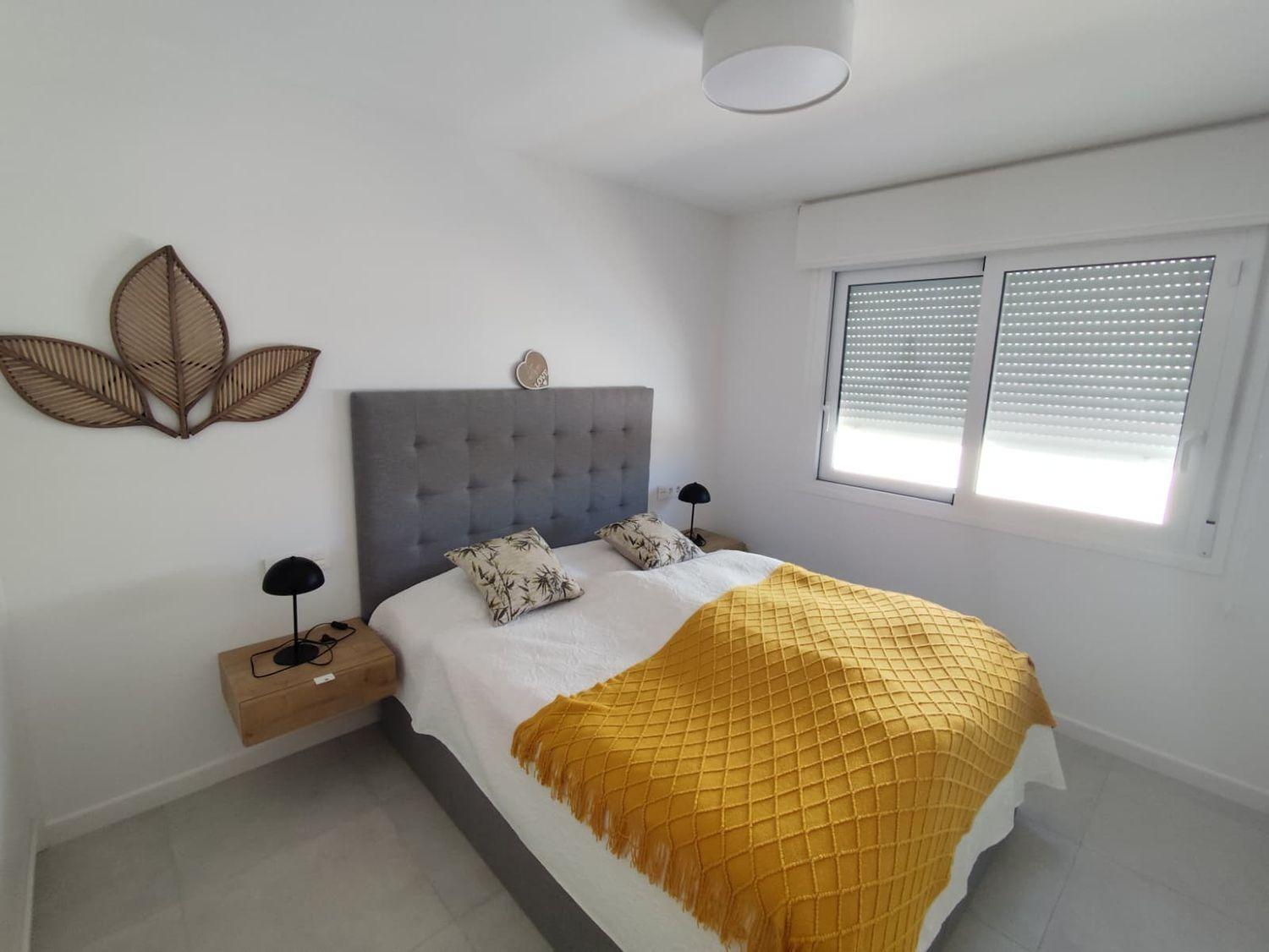 2 Bed, 2 Bath, HouseFor Sale, Torrevieja, Alicante