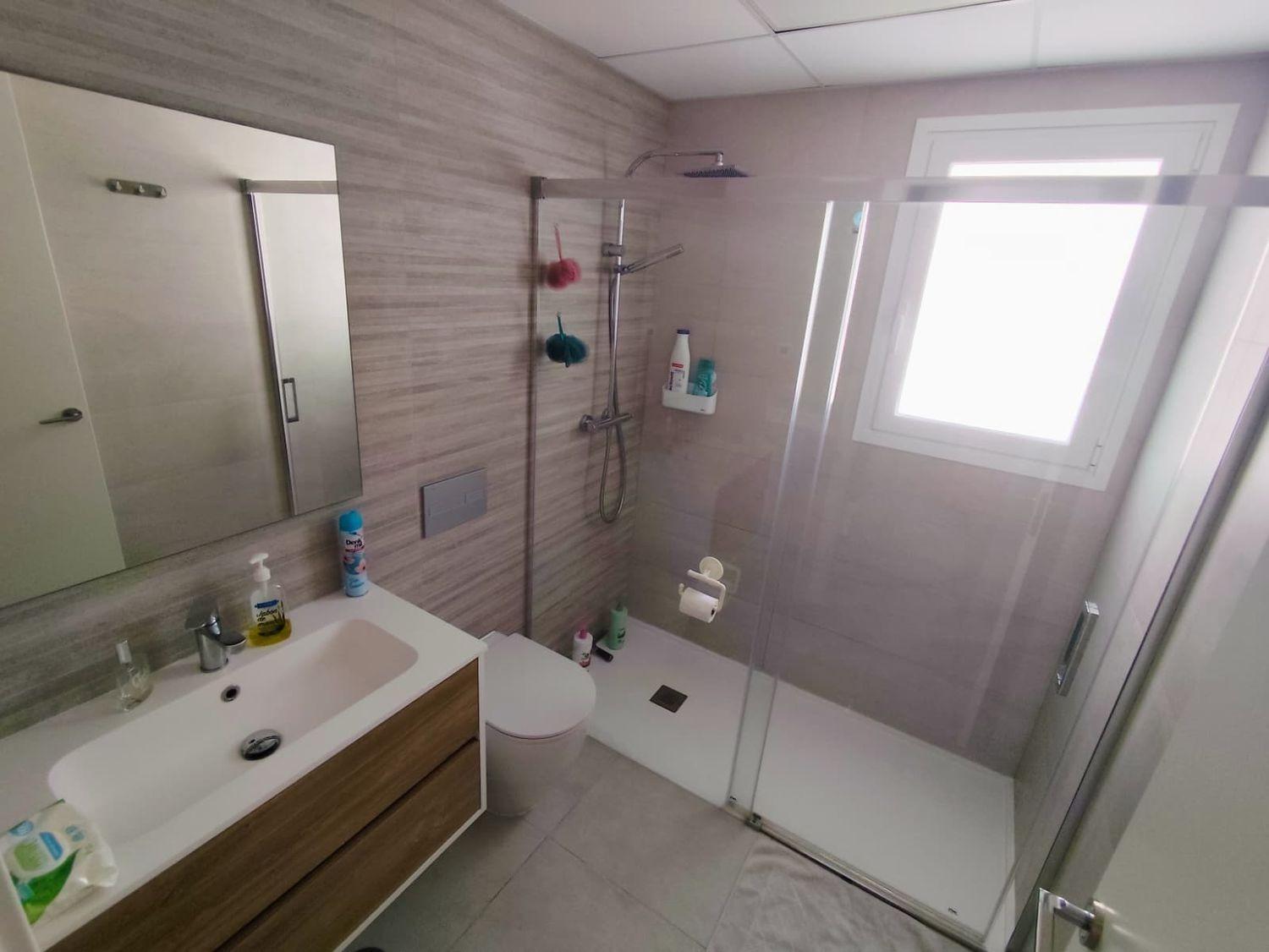 2 Bed, 2 Bath, HouseFor Sale, Torrevieja, Alicante