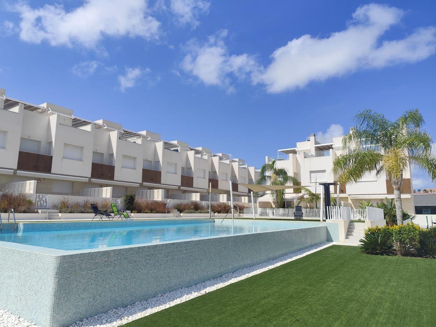 2 Bed, 2 Bath, HouseFor Sale, Torrevieja, Alicante