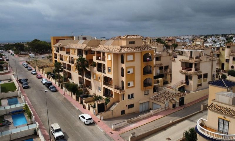 2 Bed, 2 Bath, ApartmentFor Sale, Orihuela Costa, Alicante