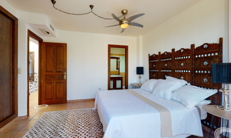 6 Bed, 3 Bath, HouseFor Sale, Elche, Alicante