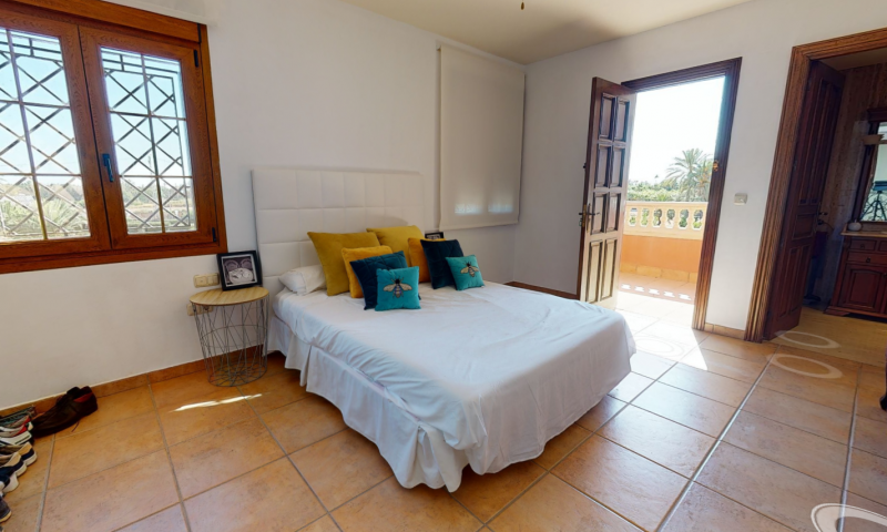 6 Bed, 3 Bath, HouseFor Sale, Elche, Alicante