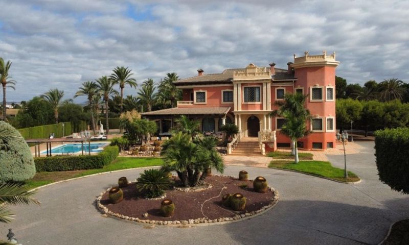 6 Bed, 3 Bath, HouseFor Sale, Elche, Alicante